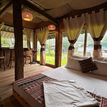 Du Gia Thu'S Homestay Làng Cac Extérieur photo