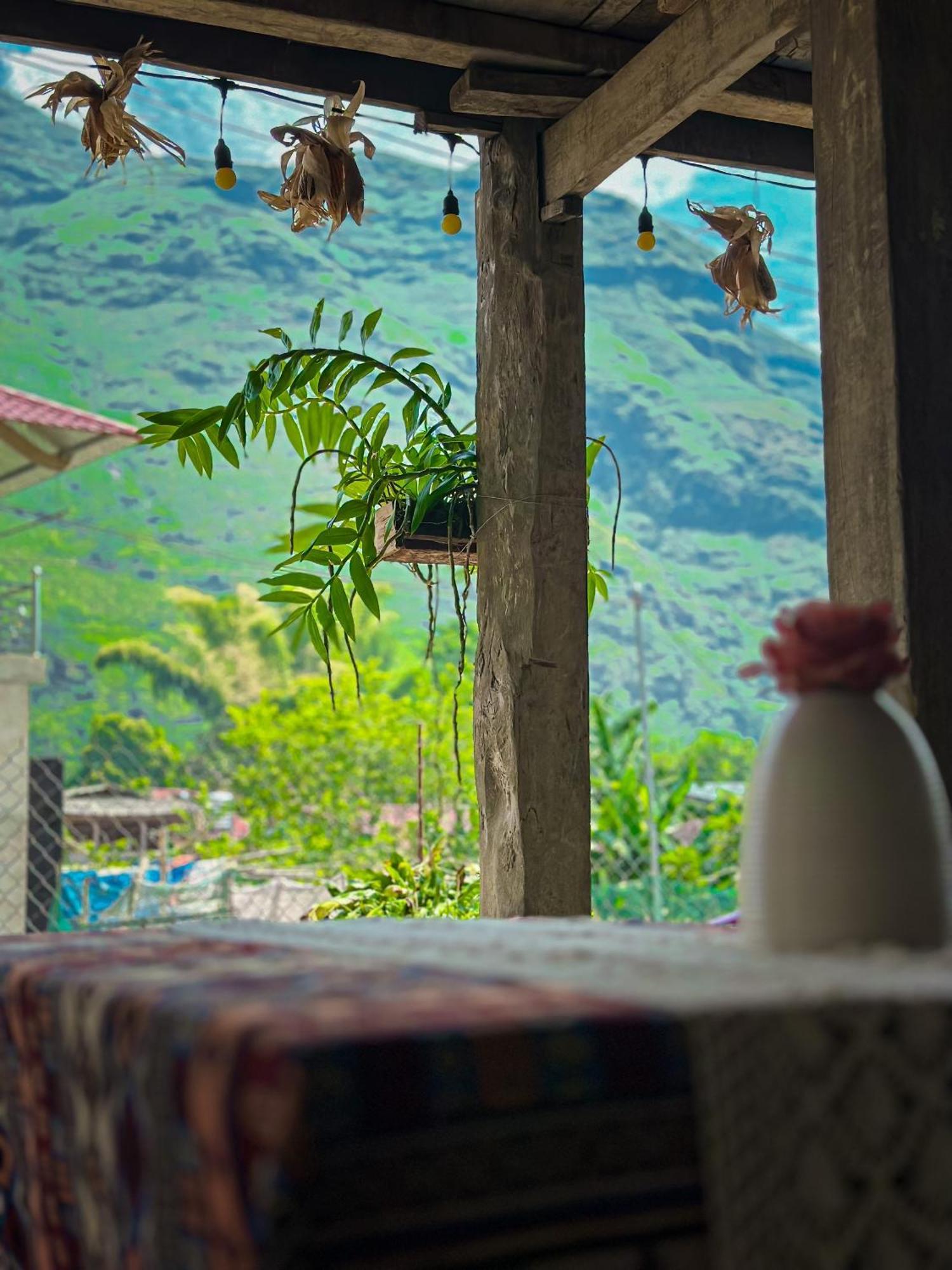 Du Gia Thu'S Homestay Làng Cac Extérieur photo